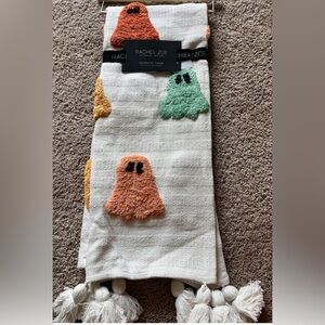 Rachel Zoe Decorative throw. Multicolor with tags 2024